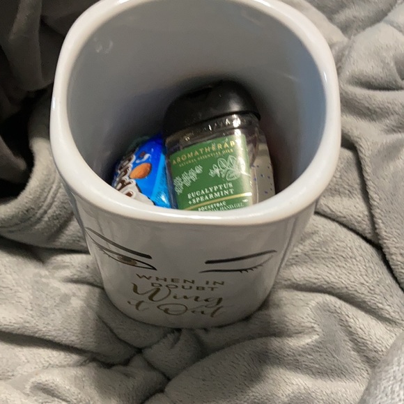 Bundle - Picture 3 of 3